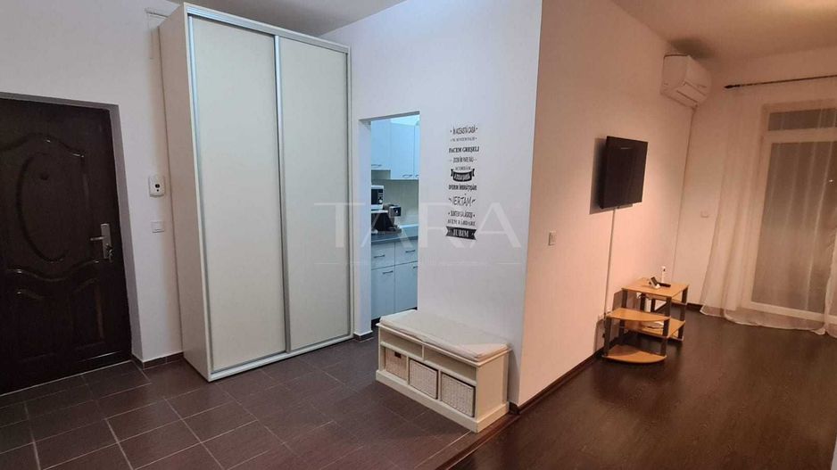 Vanzare apartament cu 2 camere, zona Primariei,  Apahida - Poză 1