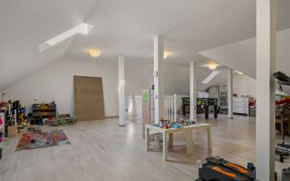 Casă P+1+M I curte 500 mp — Comision 0 - Poză 18