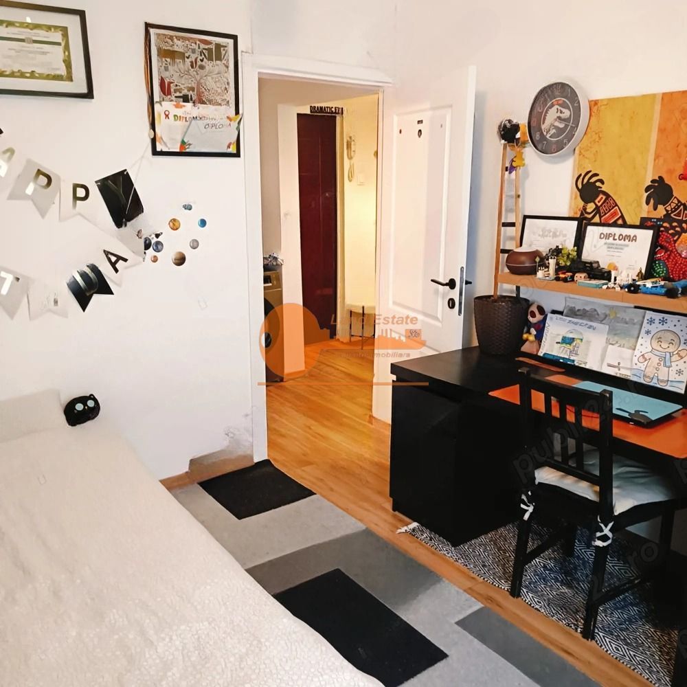 2 camere-6 minute de Metrou Crangasi - Poză 4