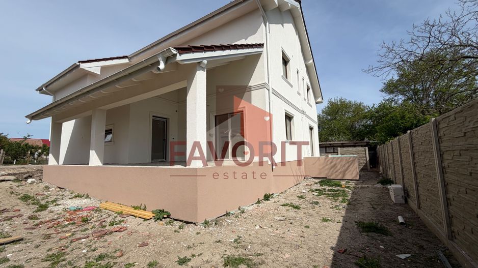 Pozitie centrala. La asfalt. Toate utilitatile - Poză 1