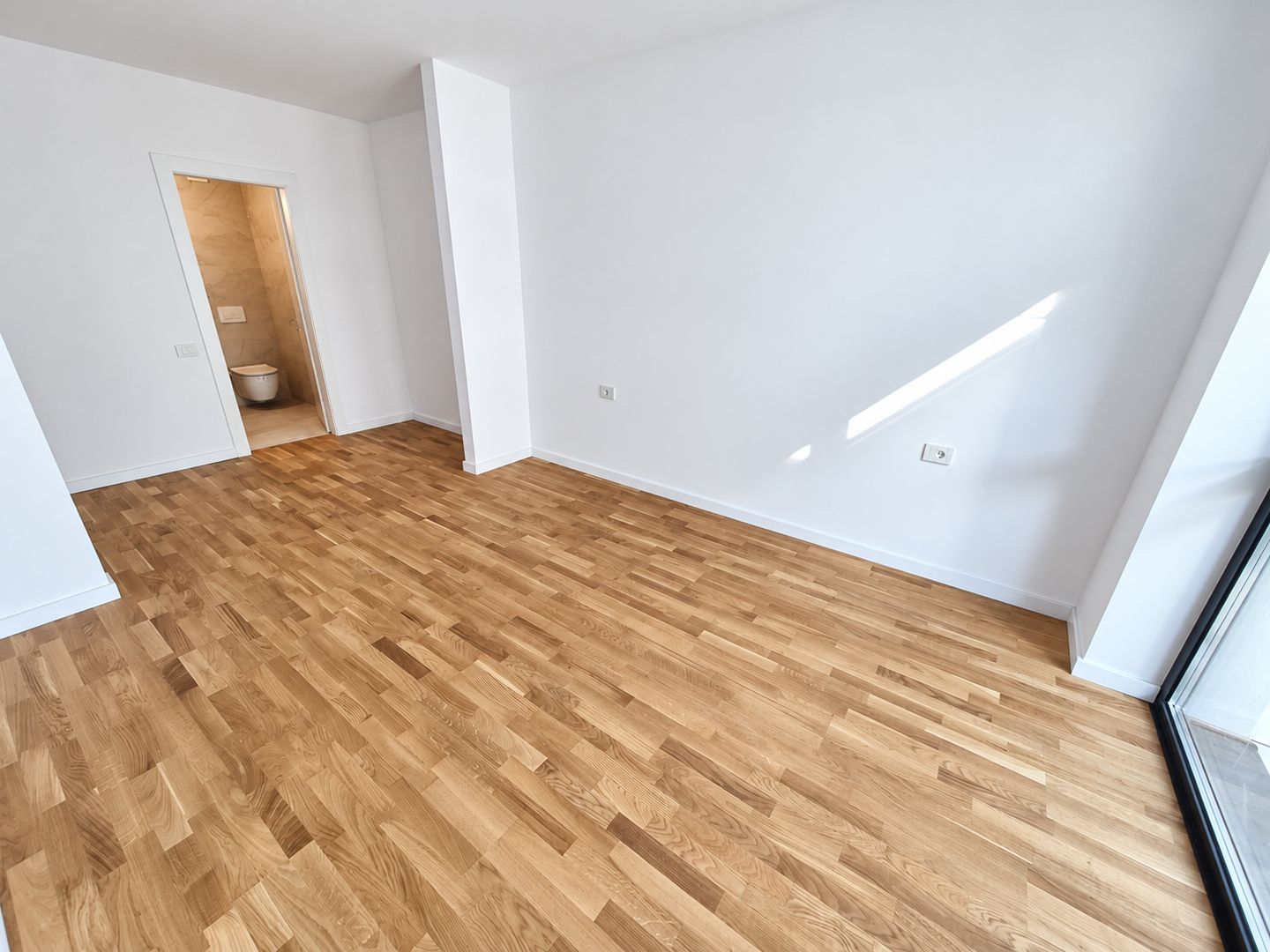 IANCU NICOLAE (Residence 5 Forest II)- 2 camere, 2 bai, parcare, liber - Poză 15