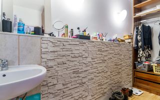 Casa individuala cu 3 apartamente, comision 0%, Intre Lacuri - Poză 4