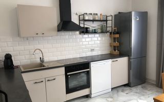 Casă cu doua corpuri I 240 MPU I 1000 MP Teren I Cisnadie - Poză 7