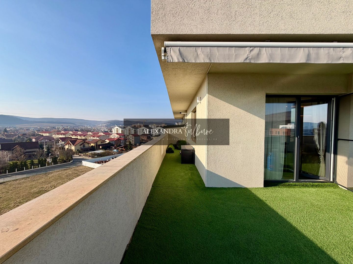 Penthouse de vanzare | 3 camere | 2 bai | 76mp | terasa 76mp | garaj - Poză 19