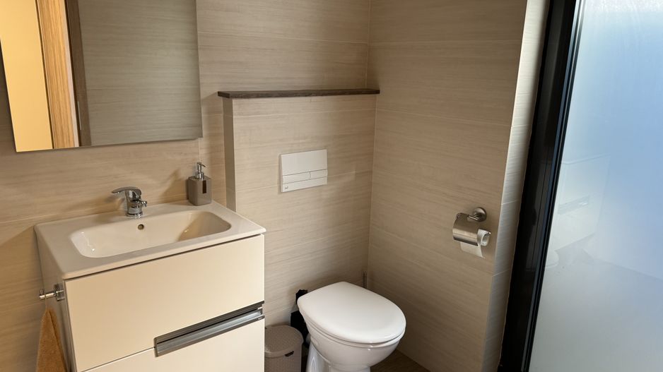 Spațiu de Birou de Închiriat, Amenajat Modern, 40 mp Utili - Poză 8