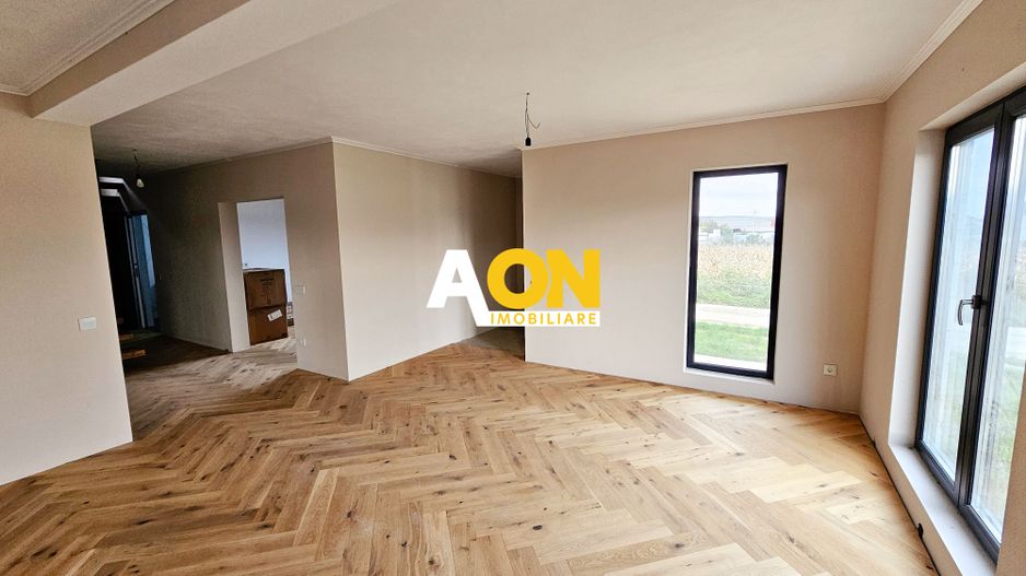 Casă Modernă P+1, Garaj, Teren 600 mp, Ighiu (10 km de Alba Iulia) - Poză 5