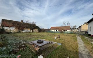 Casă 7 camere de vânzare/închiriere Izvin + anexă 90 mp- Comision 0 - Poză 3