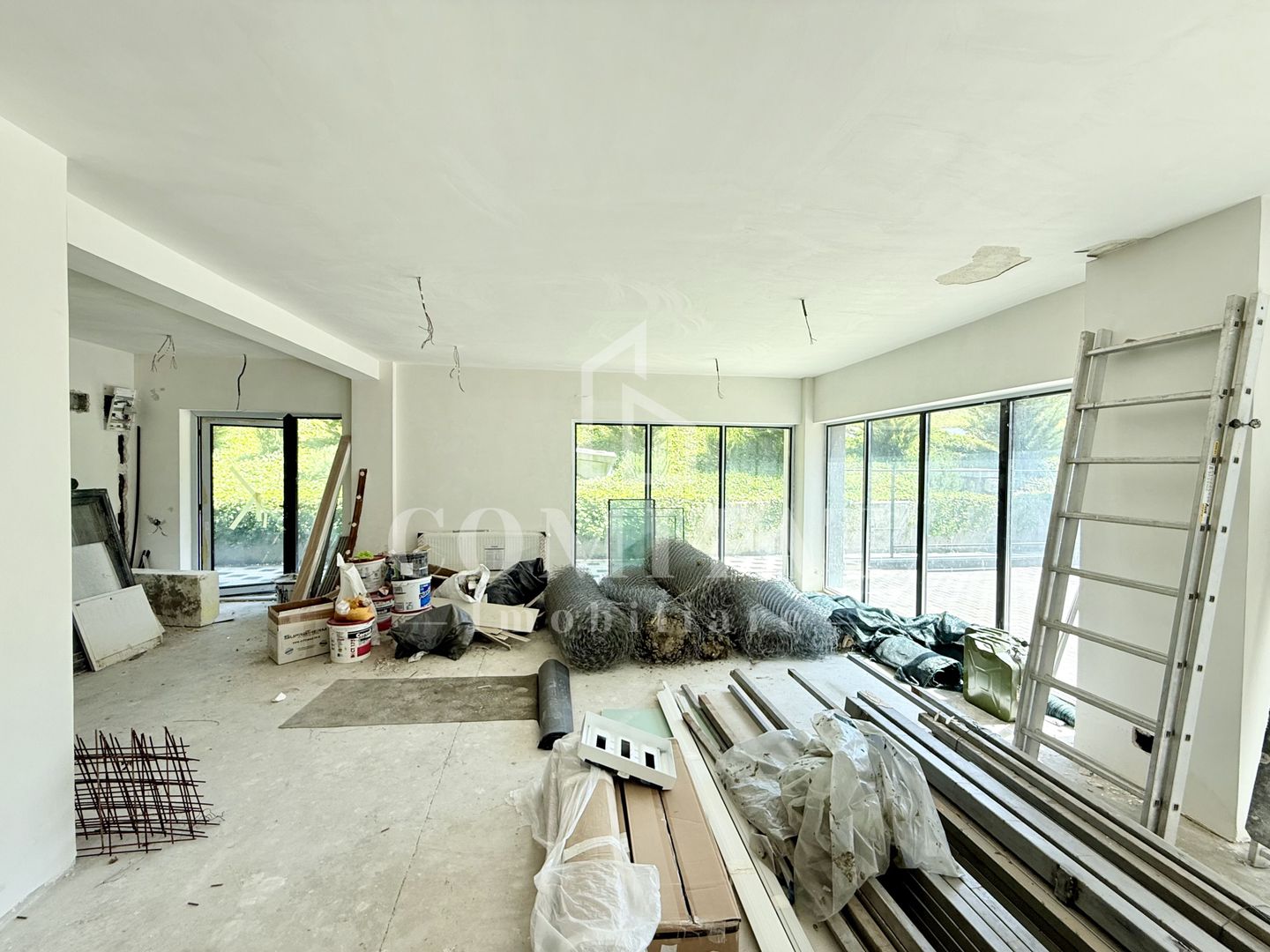 Spațiu comercial cu terasă open space cartier Borhanci - Poză 4