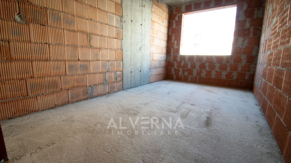 Apartament 3 camere,2 bai, intermediar, semifinisat,parcare, zona VIVO - Poză 3