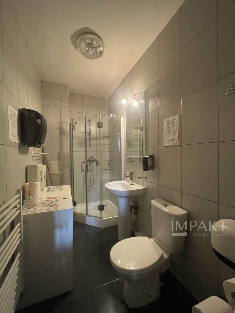 Clădire cu destinație comercială, situată într-o zonă Centrala! - Poză 6