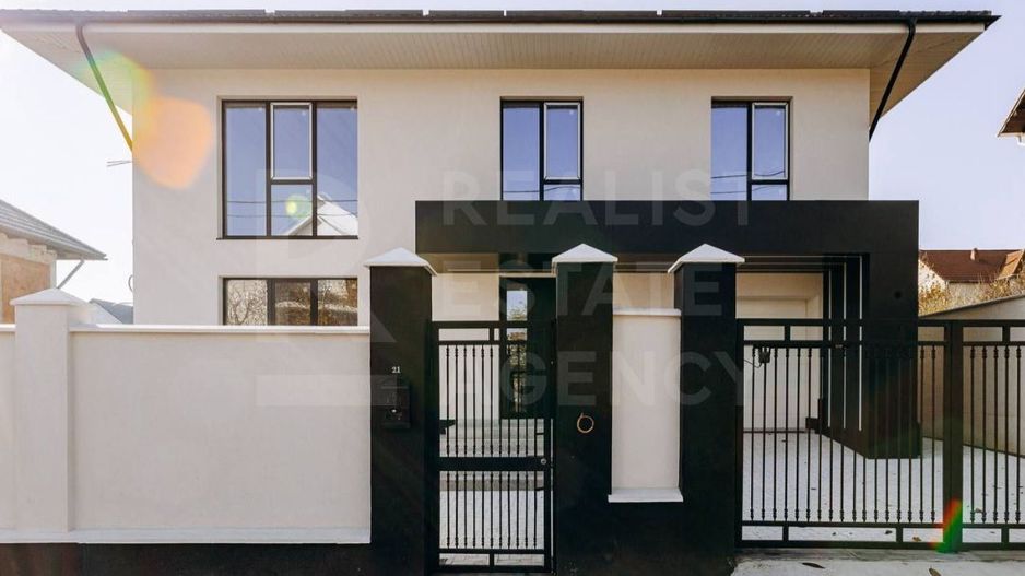 Vânzare, casă, 3 camere, Dumbrava - Poză 1