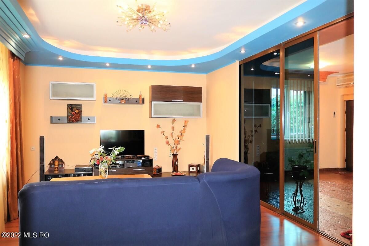 Ovidiu - Str. Nationala, Vila P+1E, teren 1094 mp, vedere la lac! - Poză 49