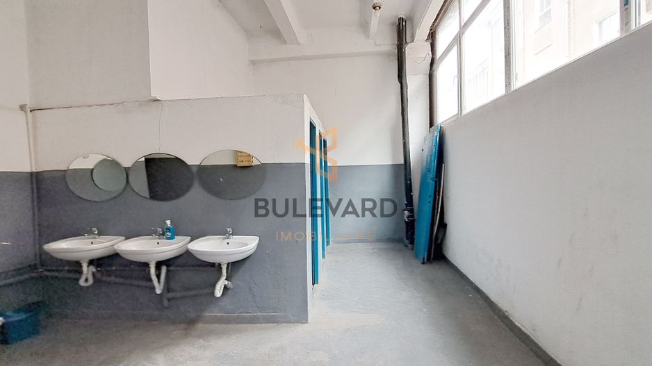 Spatiu industrial 250 mp, lift marfa, Zona Clujana! - Poză 10