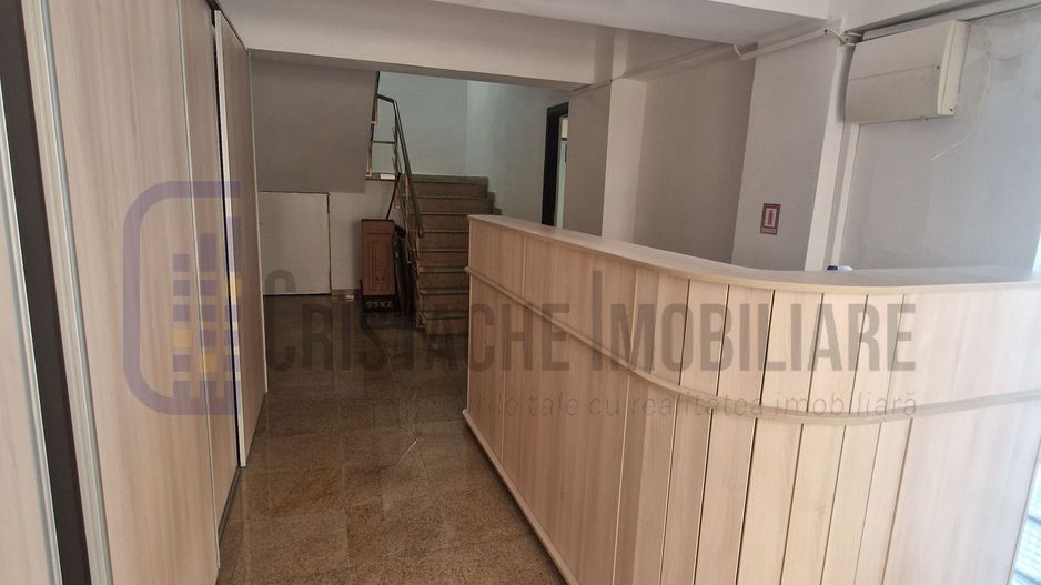 Vila P+3, suprafata utila 345 mp, aflata la 10 min. de P-ta Victoriei - Poză 7