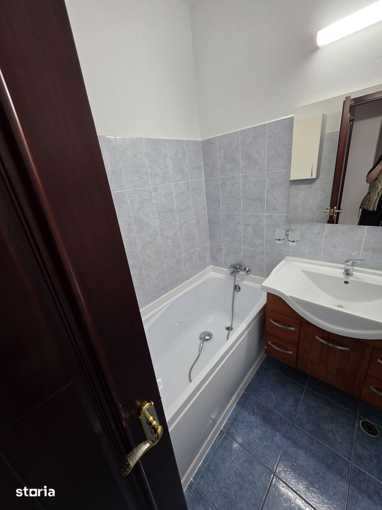 Apartament 2 camere, decomandat, Cetate, Kaufland - Poză 5