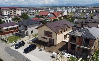 Intrarea in Sanpetru/Predare la Cheie/Credit - Poză 1