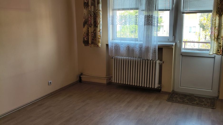Apartament cu 3 camere in Rogerius - Poză 1