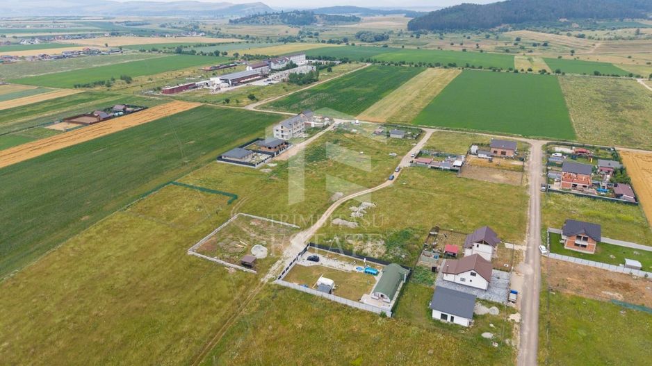 Sanpetru |Teren intravilan 733mp | 3 fronturi stradale - Poză 16