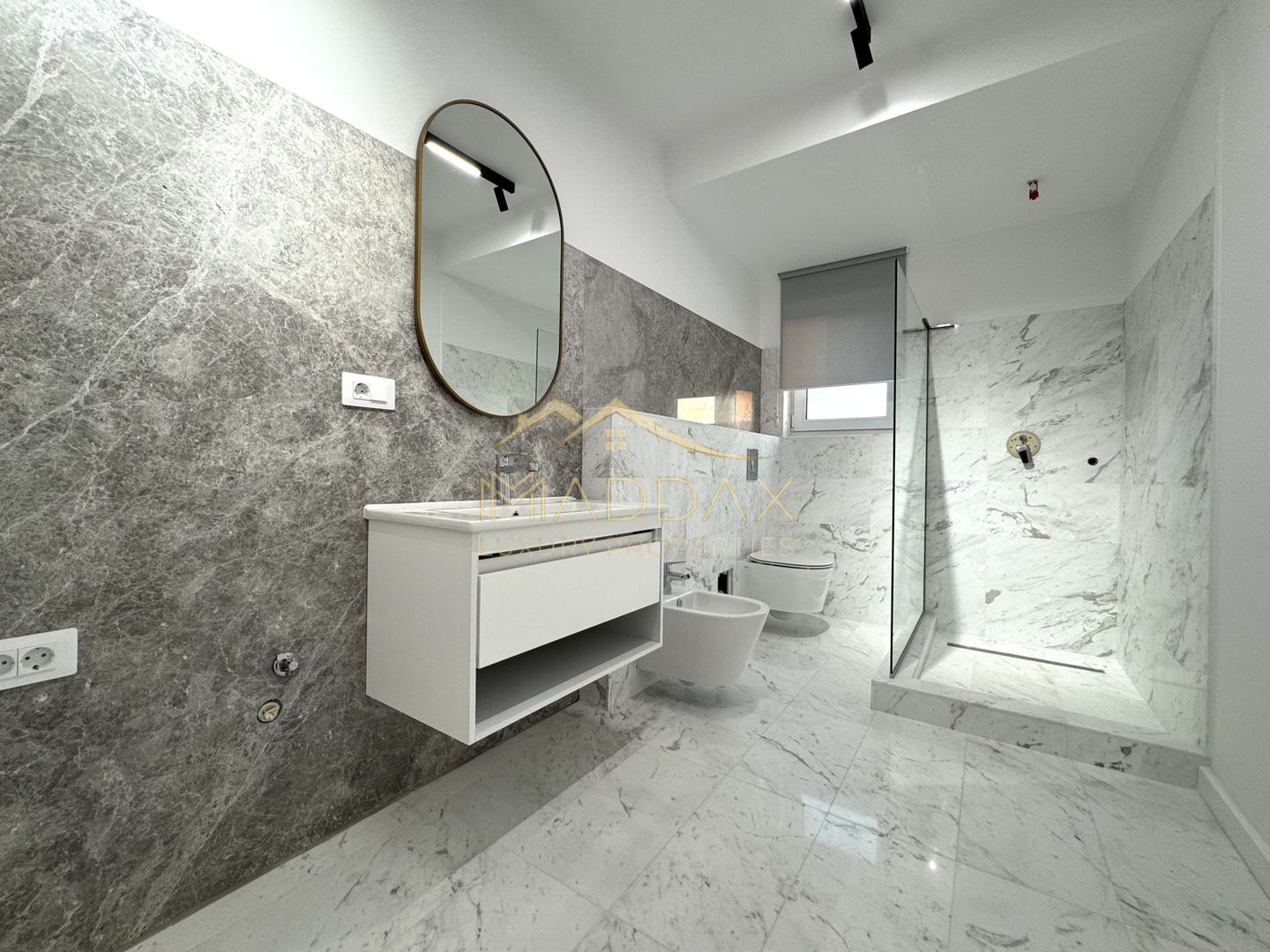 Duplex cu 4 Camere *211mp* / 2 parking / Erou Iancu Nicolae - Poză 45