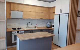 Apartament 3 Camere de Vânzare – Zona Vivo/Metro - Poză 2