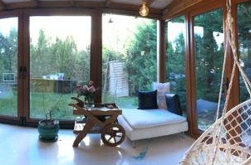 Vila mobilata si utilata, curte, terasa inchisa, parcare - Poză 5