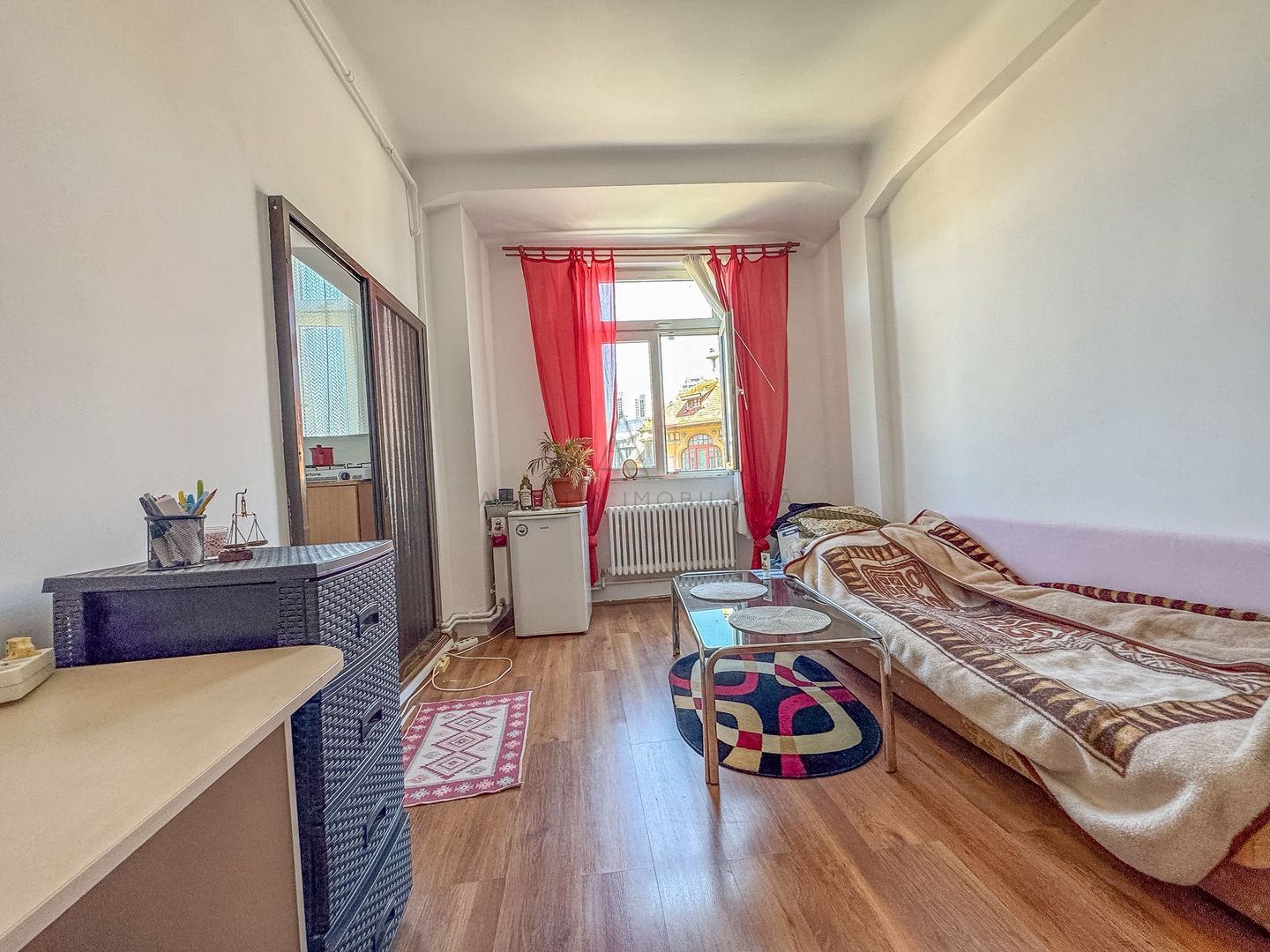 Garsoniera Victoriei Investitie!! 62.000 E - Poză 1