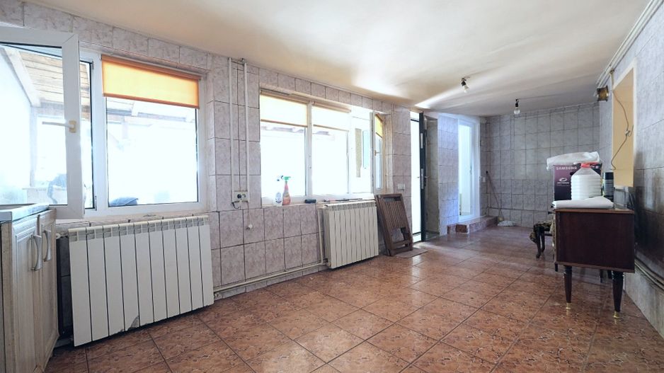 LACUL TEI - Tei Toboc, imobil teren 200 mp. plus casa din caramida - Poză 4