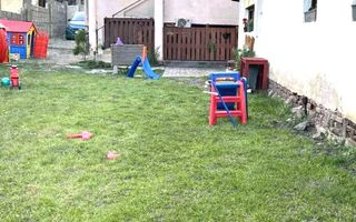 Casă 180 mp utili teren 710 mp panouri solare si hala in Sura Mare - Poză 12