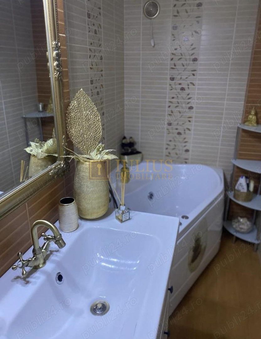 Central ,3 camere  , 2 dormitoare 2 bai , living cu bucatarie open  space - Poză 6