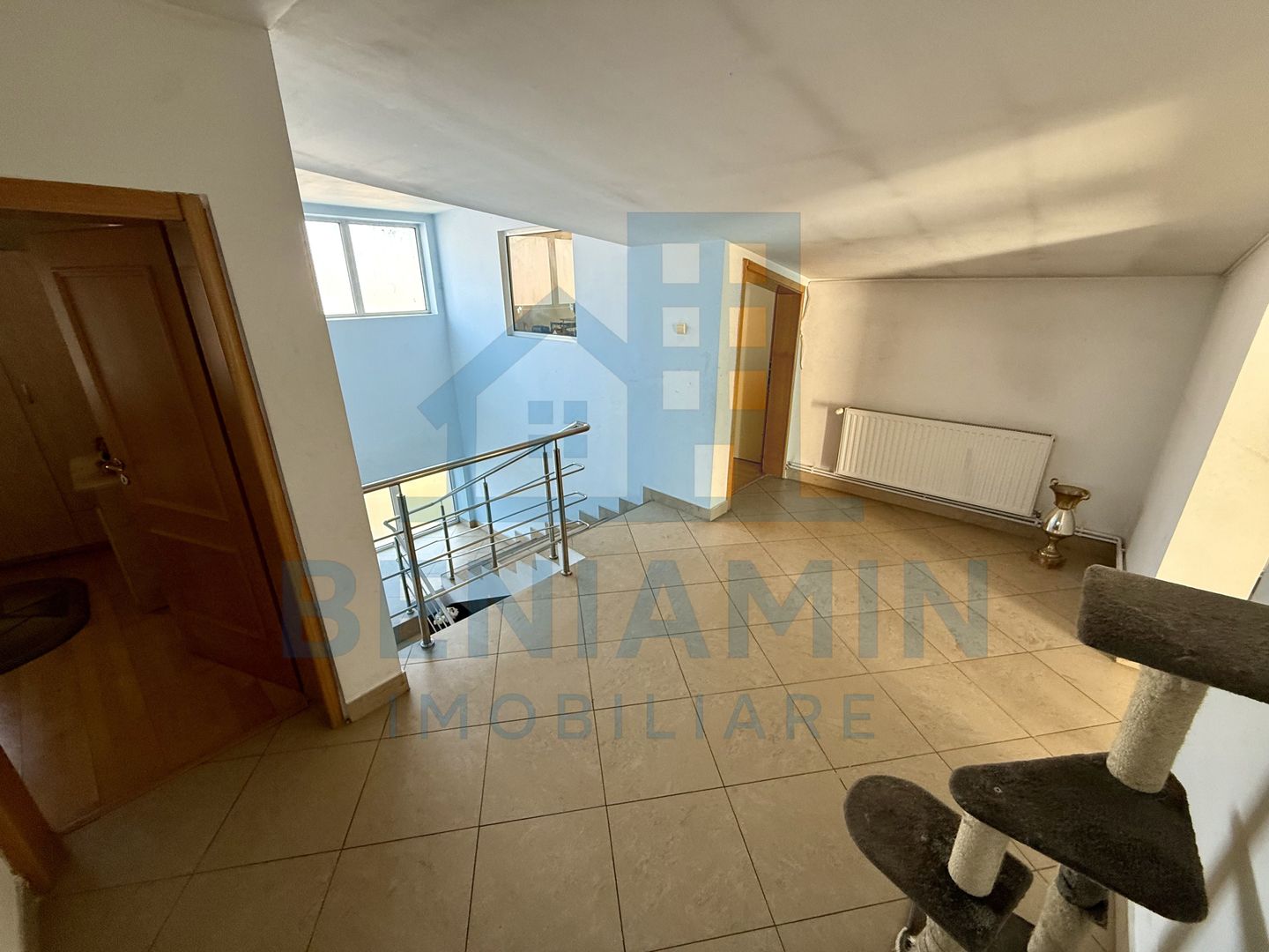 Casa langa Spitalul de Neuro-Acces auto-4 dormitoare-Foisor-Libera - Poză 10