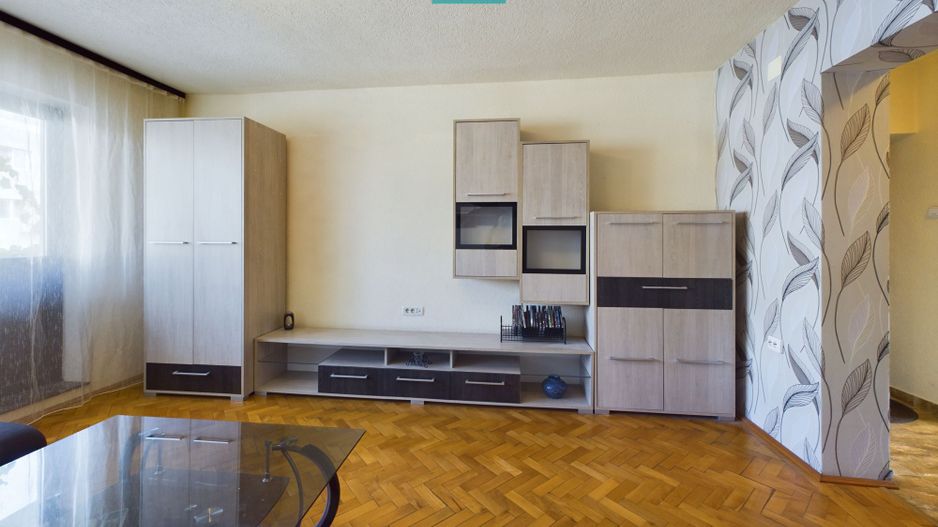 Apartament 3 camere zona Confecții - Poză 3