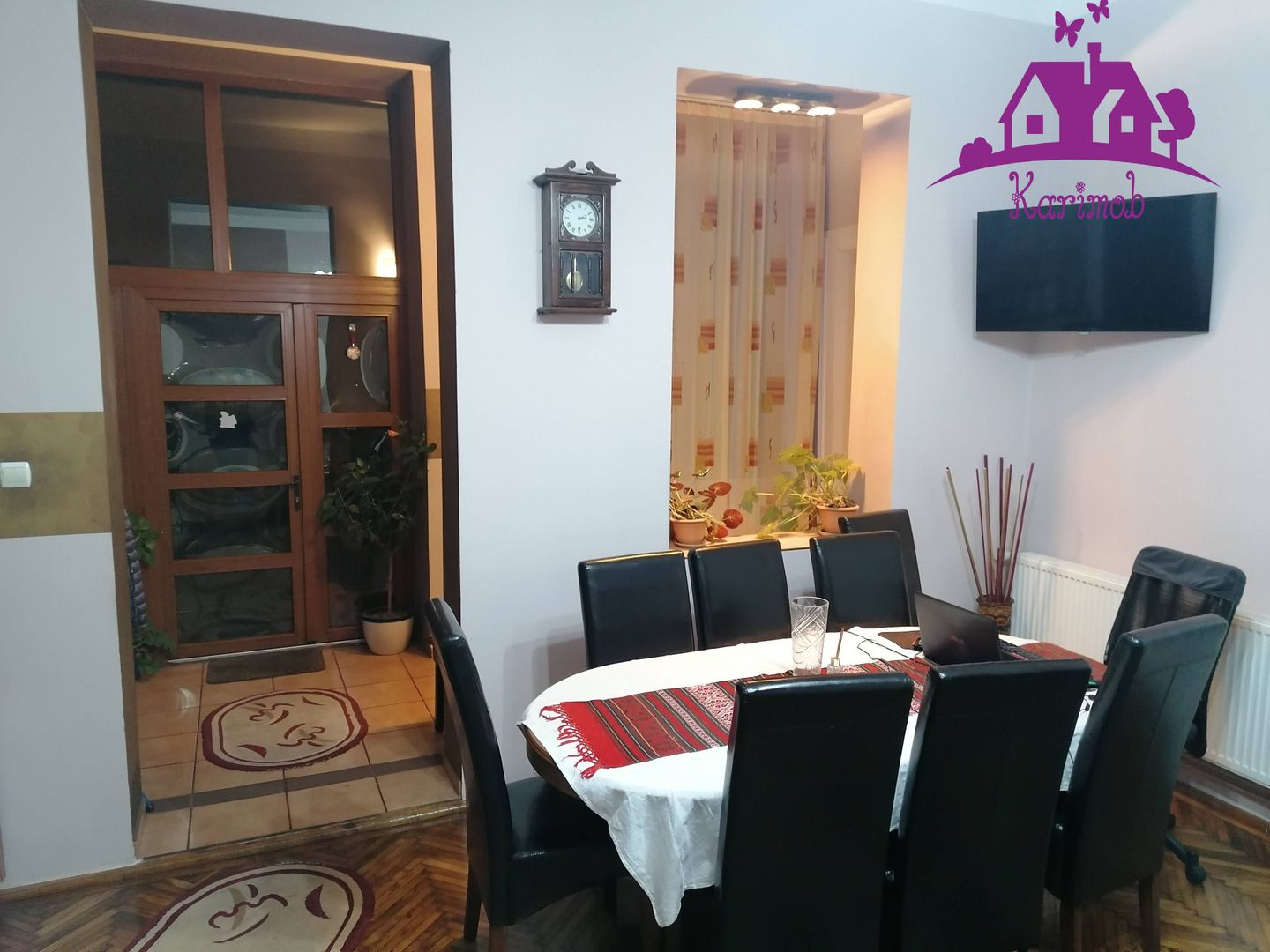 Casa si curte zona centrala - Poză 7