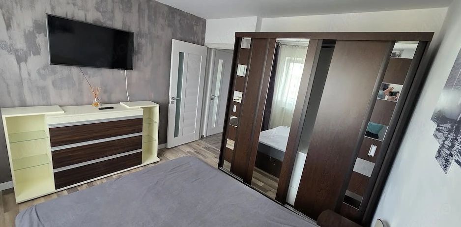 Apartament 2 camere Drumul Taberei - Poză 1