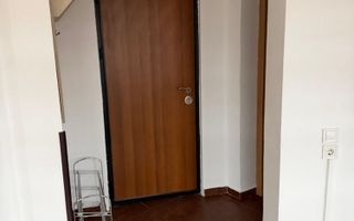 APARTAMENT 2 CAMERE DECOMANDAT | ZONA RESITA-LAZARET - Poză 2