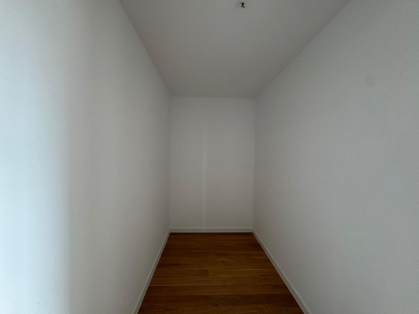 PENTHOUSE SPECTACULOS UpSite || 1.800.00+TVA || boxa si loc de parcare incluse - Poză 16