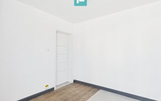 Birou 32 mp Oradea, parcare, acces centură - Poză 3