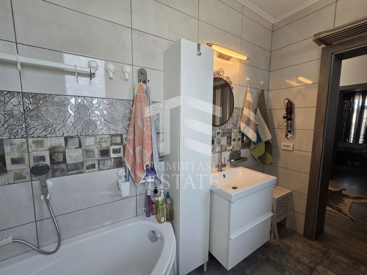 Mangalia - Vila tip duplex moderna. - Poză 38