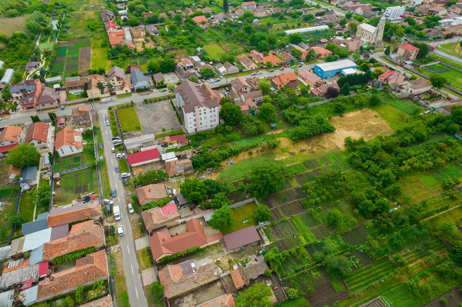Loc de casă în zona Gai - Poză 2