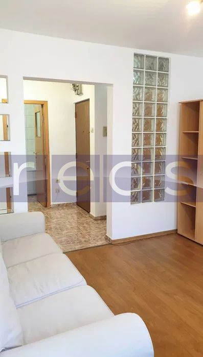 VANZARE 2 CAMERE - EROII REVOLUTIEI - Poză 2