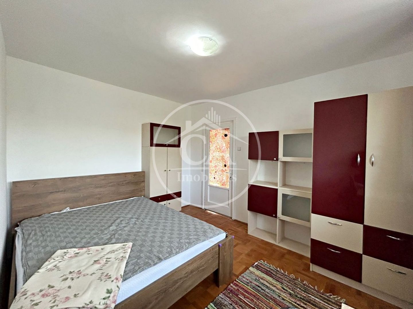 Apartament cu 3 camere de inchiriat in zona centrala, Oradea - Poză 3