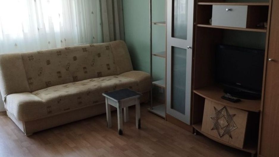 Apartament 2 camere decomandat, intre statiile de metrou Lujerului si Gorjului - Poză 1