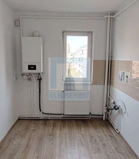 Apartament 2 camere, semidecomandat, zona Grivitei - Poză 2