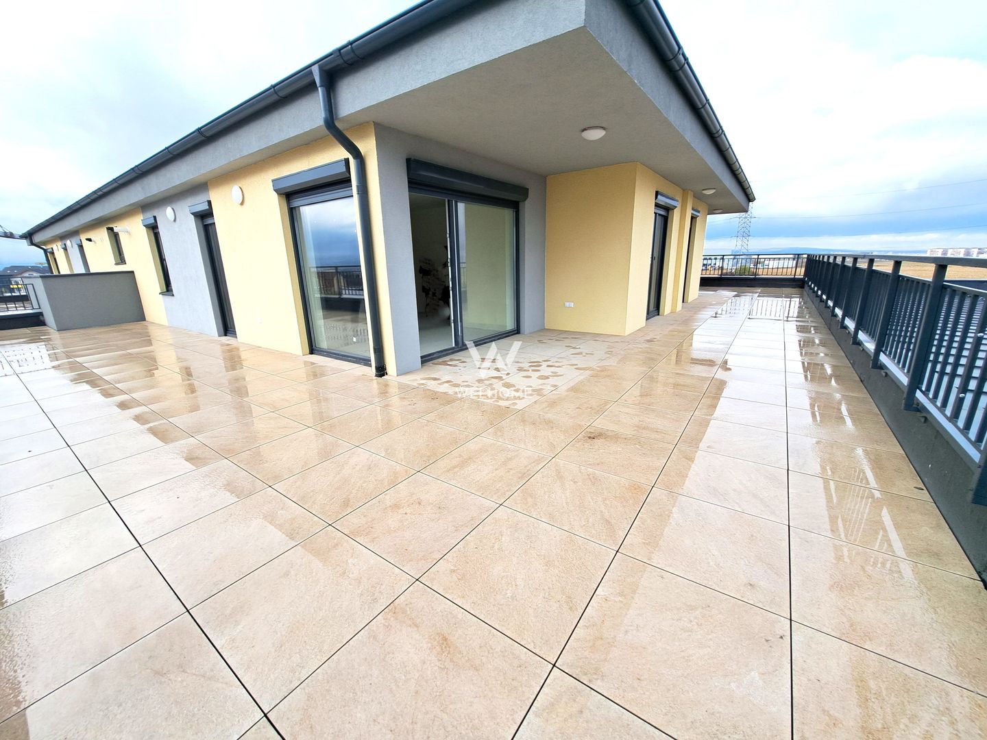 Penthouse Sibiu, terasa 107 mp, garaj - Poză 19