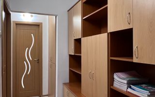 Apartament cu 3 camere | Etaj 2| Parcare Supraterana |Nufarul | Oradea - Poză 9