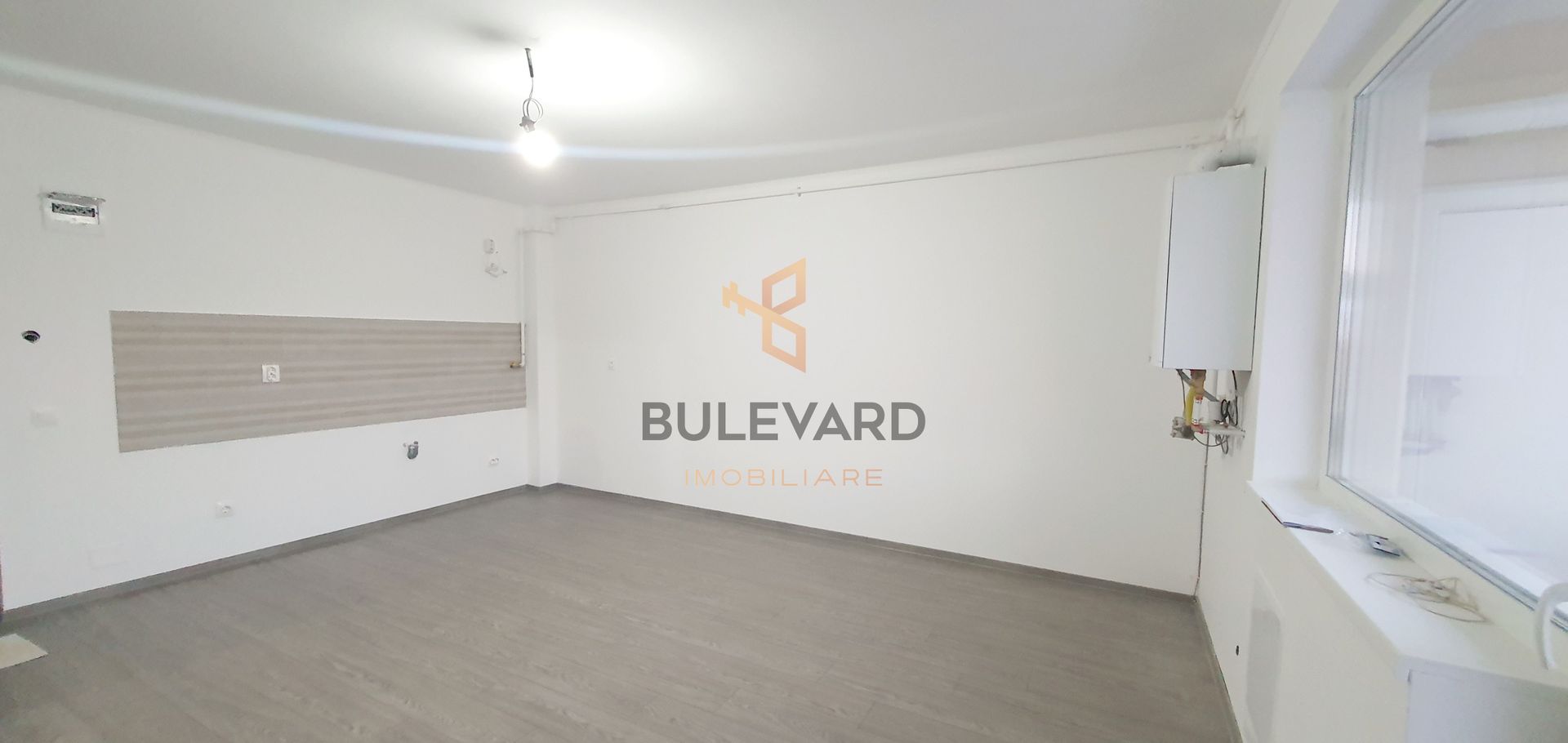 Apartament cu 2 camere, zona strazii Cetatii! - Poză 3