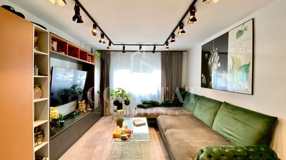 Apartament 3 camere ultrafinisat | zona UMf - Poză 1