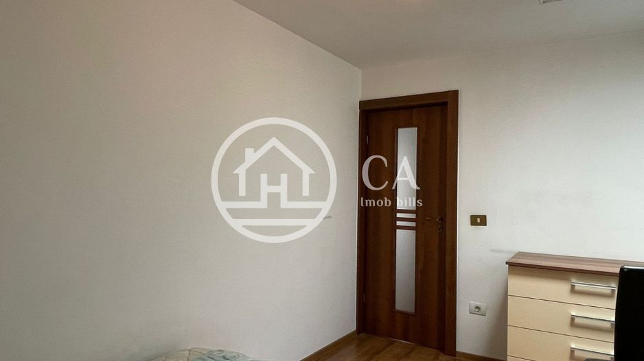 Apartament la casă de închiriat cu 3 camere în zona Centrala, Oradea - Poză 7