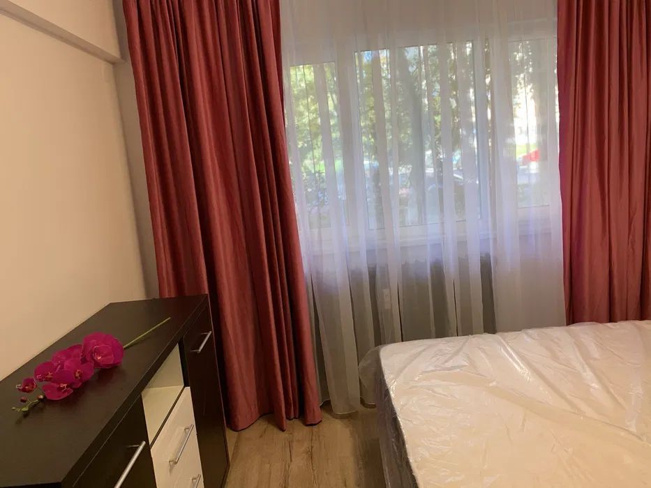 Apartament 3 camere, 70 mp, Drumul Taberei, 2 min metrou Brâncuși - Poză 3