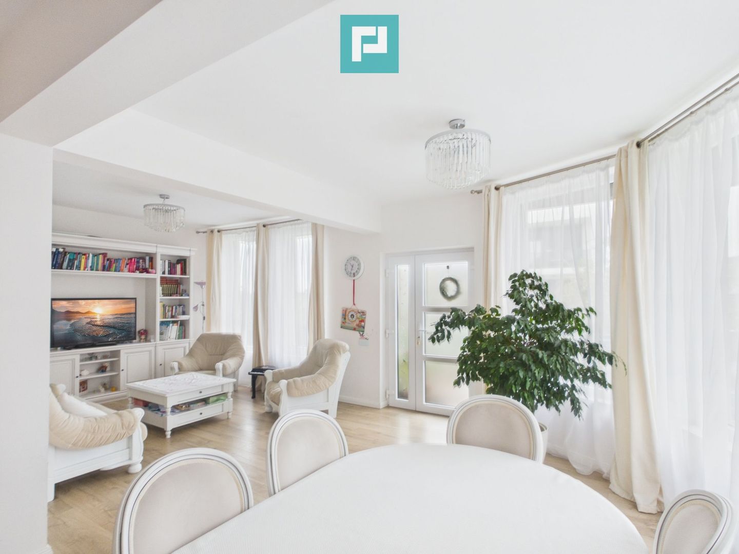 Casă 4 camere cu teren 450 mp pe Dealurile Oradei - Poză 24