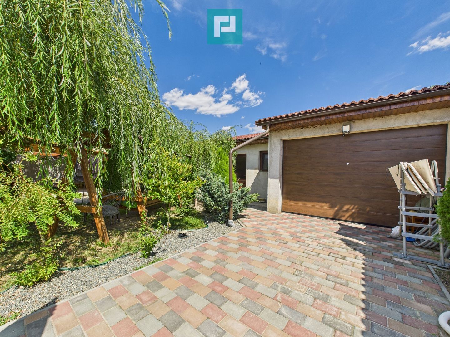 Casa la cheie în Nadab - Poză 2